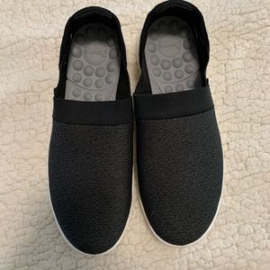 Crocs Slip Ons